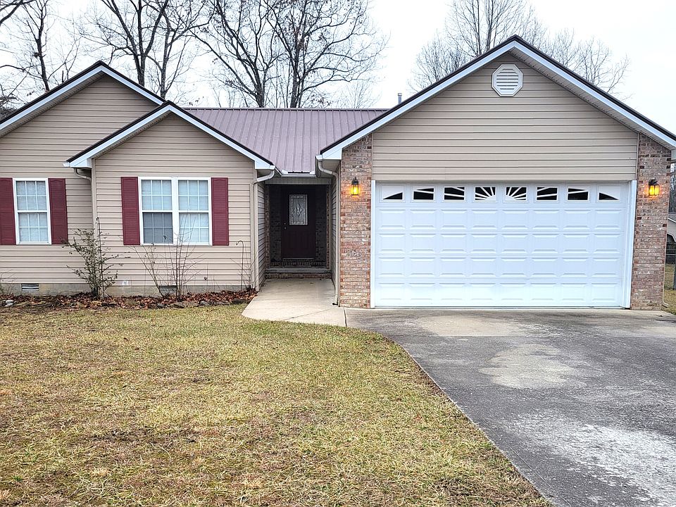 1st image of 346 Tulip Dr