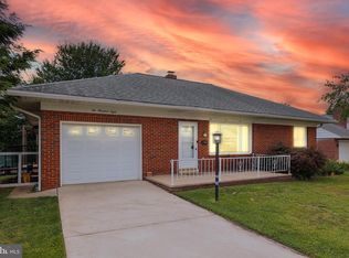208 Willow St, Hanover, PA 17331