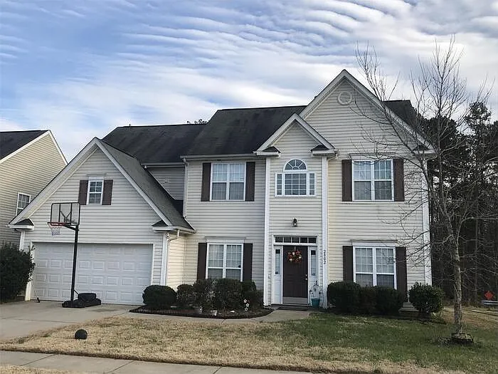 2802 Oakdale Pasture Dr — Photo 11