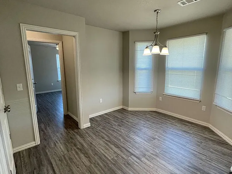 30 Pine Ridge Ln — Photo 4