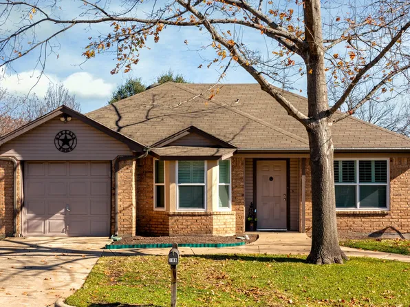 108 N Flaxseed Ln, Fort Worth, TX 76108