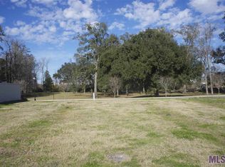 Lanes End, Baton Rouge, LA 70810