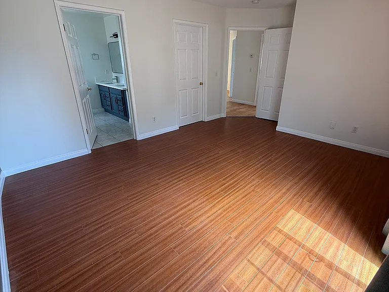 2446 S Centinela Ave — Photo 36