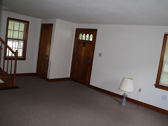 5th image of 196 Parkway Dr