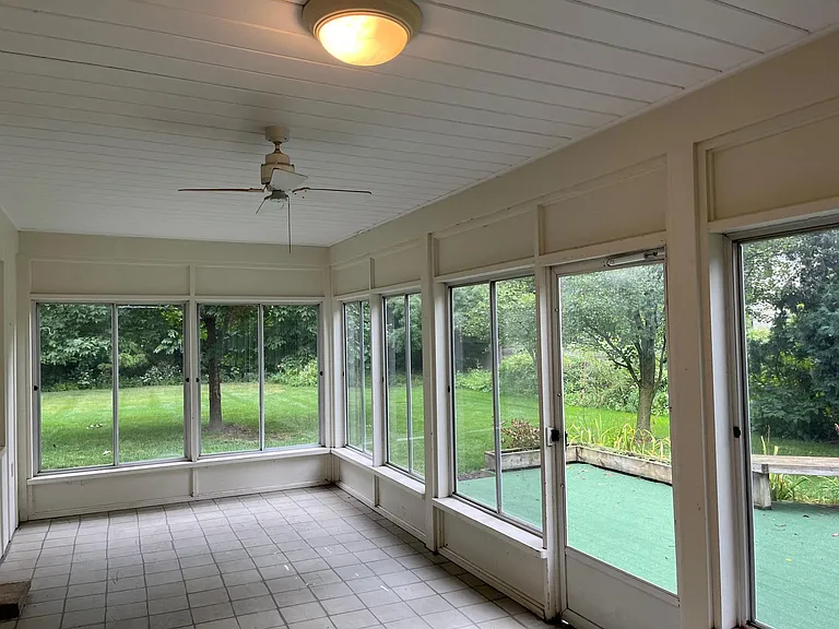 sunroom