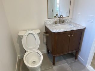 327 Knickerbocker Rd, Tenafly, NJ 07670