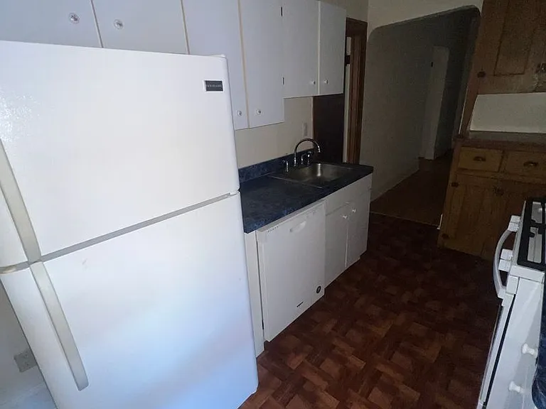 2626 N Moreland Blvd — Photo 13