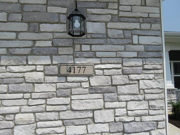 2nd image of 4177 Amethyst Dr