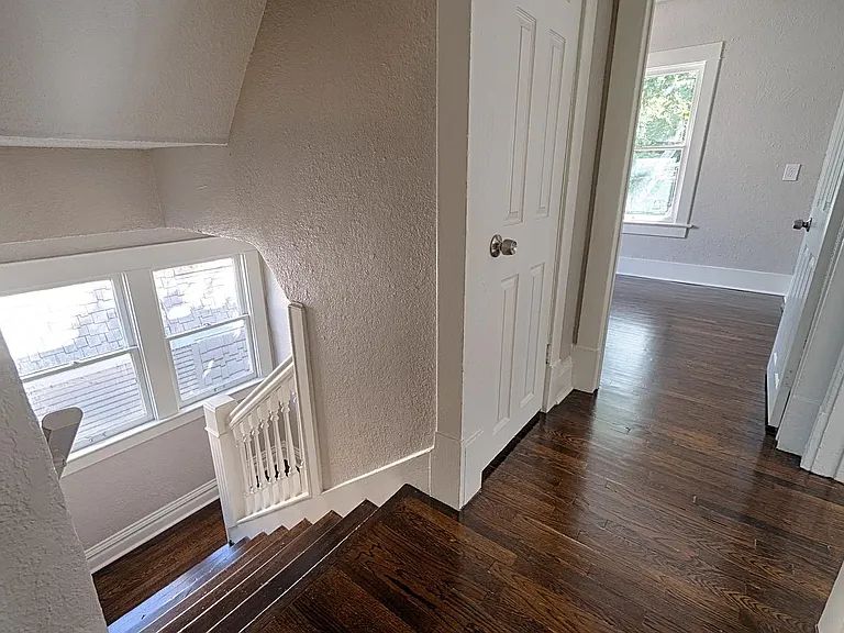 4408 Forest Ave — Photo 26