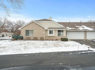 4417 Bay Ln, White Bear Lake, MN 55110