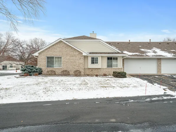 4417 Bay Ln, White Bear Lake, MN 55110