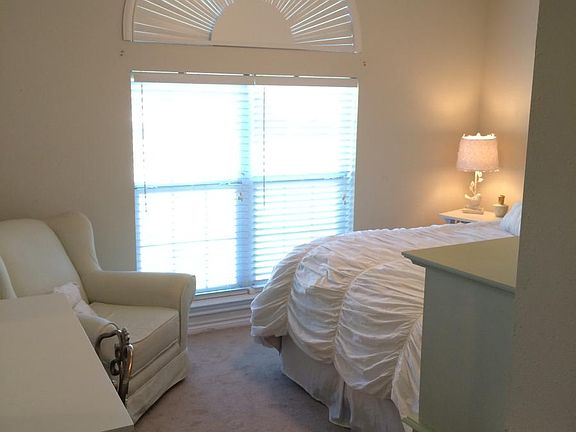 Bedroom #1