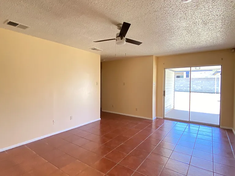 1801 Denmark Ln — Photo 24