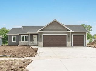 304 Riverside Ct, Theresa, WI 53091