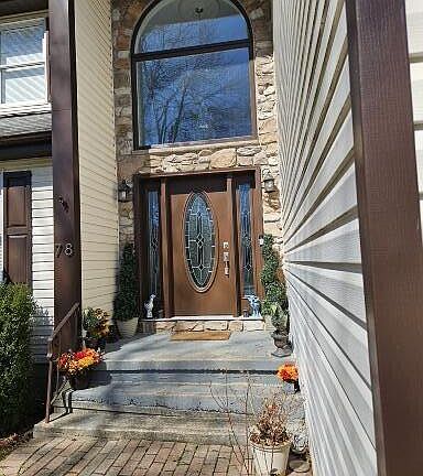 4th image of 78 Spangenburg Ave