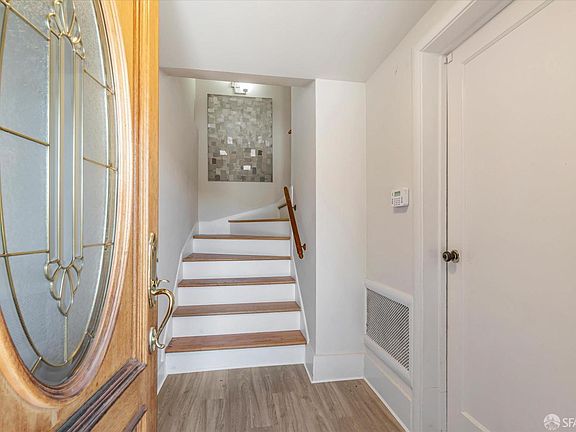 4th image of 1369 Goettingen St