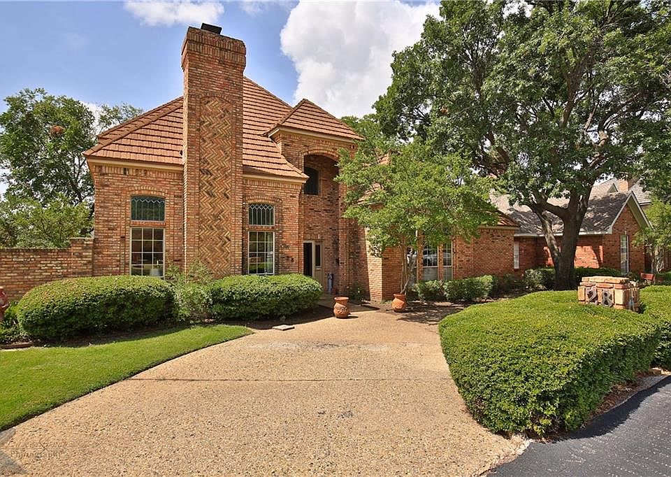 1st image of 28 Lytle Place Dr