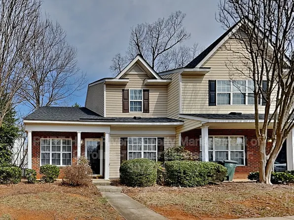 26 Sidney Marie Ct, Greensboro, NC 27407