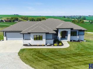 7396 S Terrace Trl, Blair, NE 68008