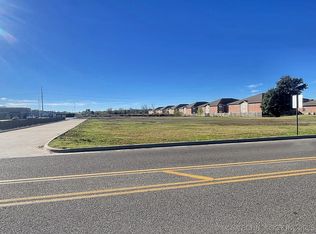 203 Southridge Rd, Tahlequah, OK 74464