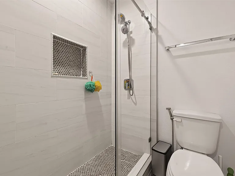 3415 Dursley Landing Ct — Photo 20