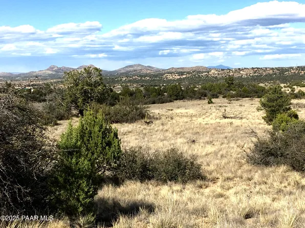 12650 N Puntenney Rd, Prescott, AZ 86305