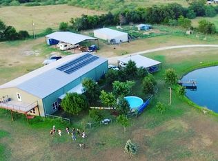 146 Lexington Rd, Mc Dade, TX 78650