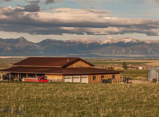 11526 Gravel Pit Rd, Manhattan, MT 59741