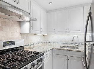 205 E 16th St APT 3C, New York, NY