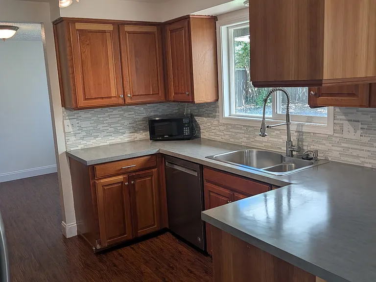 6550 SW Cherryhill Dr — Photo 20