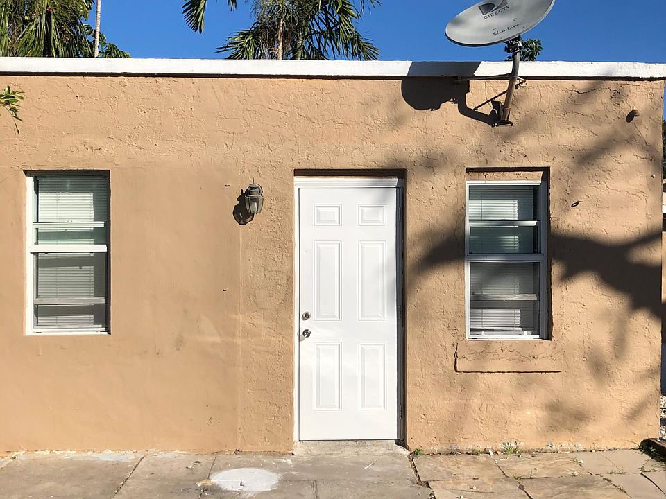 1st image of 1813 NW 44th St #B