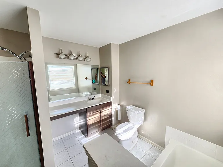 625 Anderson Dr — Photo 15