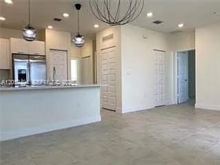 3 bed, 2.0 bath, $3,000 — Photo 3