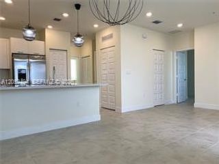 3rd image of 6455 NW 103rd Pl