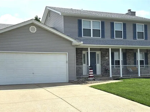 993 Lands End Dr, Saint Charles, MO 63304