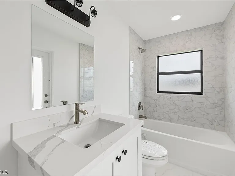 1413 NE 15th Terrace Cpe — Photo 19