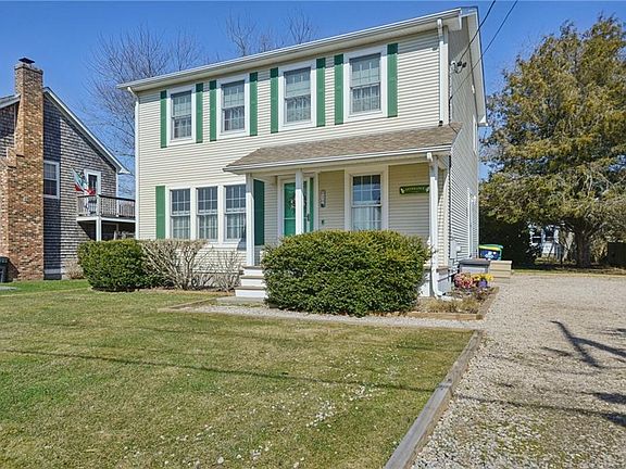 2nd image of 20 King Philip Rd