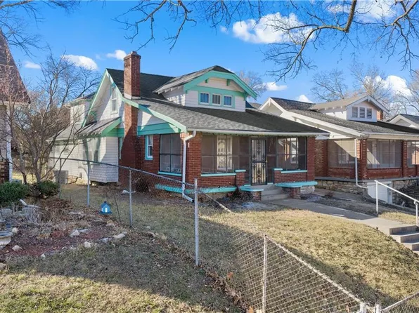 5142 Brookwood Ave, Kansas City, MO 64110