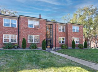 8156 Whitburn Dr #2W, Saint Louis, MO 63105