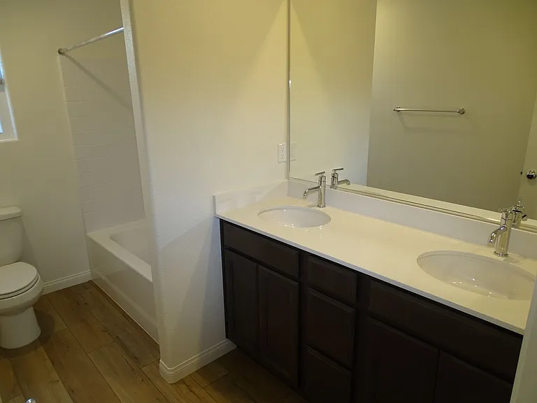 2929 Gallarate Dr — Photo 36
