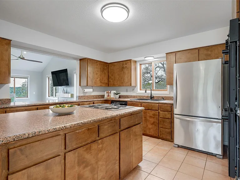 18205 Ridge Rd — Photo 14