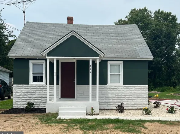 127 Roosevelt Ave, Dover, DE 19901