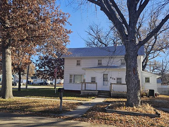 2nd image of 828 N Elmer Ave