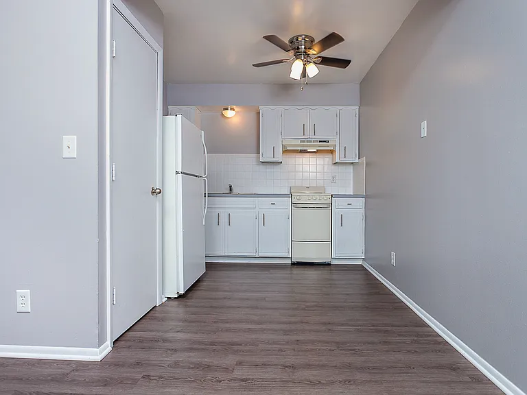 Amidon Place Apartments — Photo 20