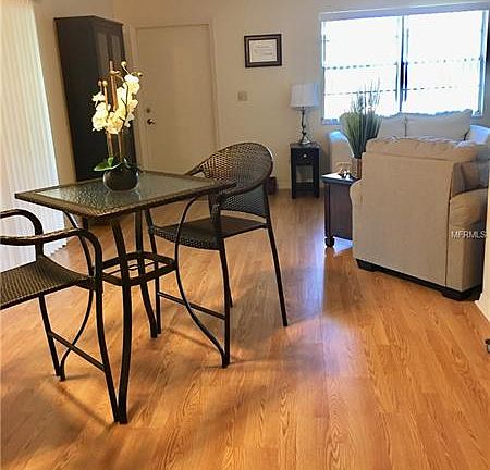 4th image of 1108 Hailsham Cir #95