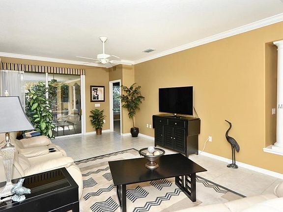 3rd image of 4897 Whispering Oaks Dr
