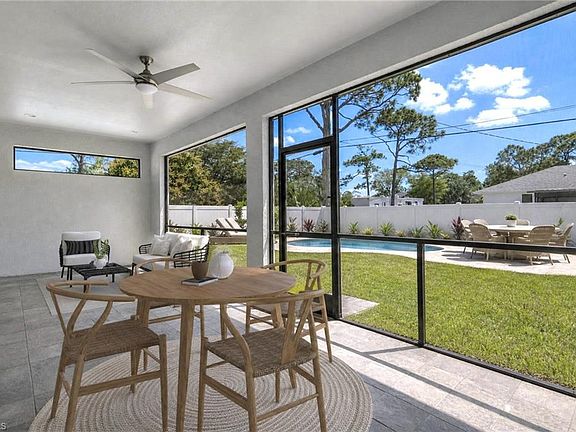 3rd image of 4575 Catalina LN