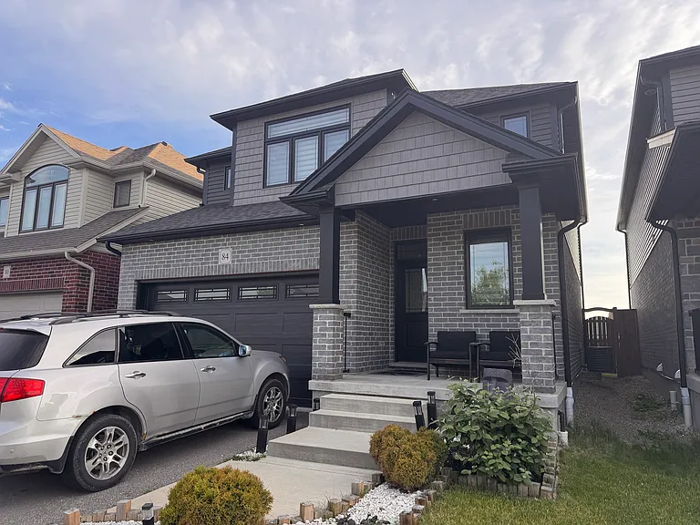 84 Lasby Ln — Photo 1