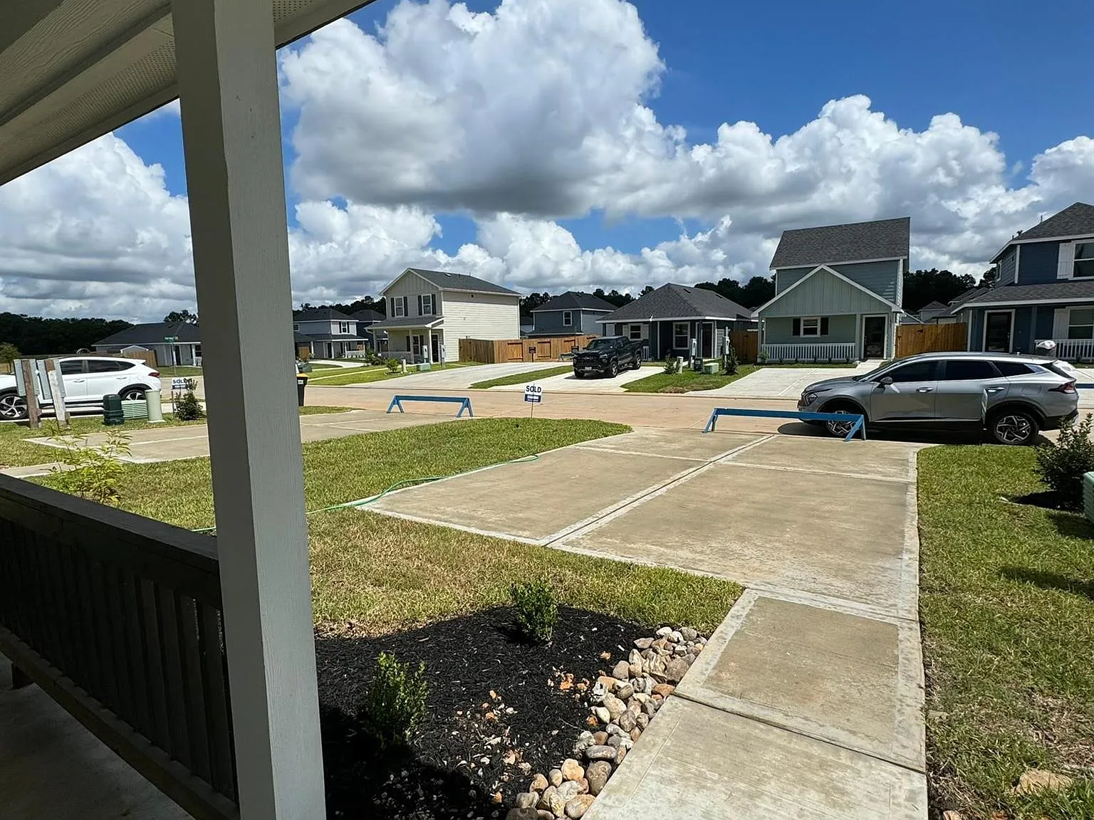 3 bed, 2.0 bath, 1000 sqft, $1,500 — Photo 4