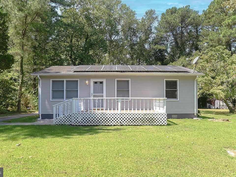 1st image of 26427 Peninsular Dr